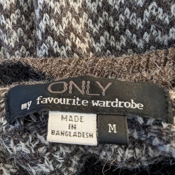 Only Boho poncho sweater fringe brown & cream sweater, Size M - Picture 11 of 15